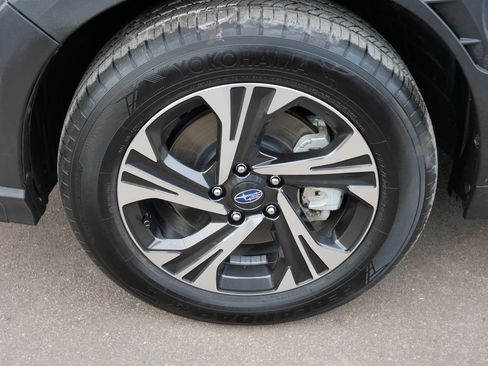 Used 2024 Subaru Crosstrek 2.0i Premium image 15