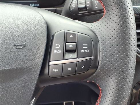 Used 2023 Ford Escape ST-Line w/ Tech Pack #1 AWD/4WD image 29