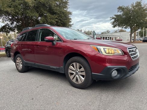 Used 2015 Subaru Outback 2.5i Premium image 1