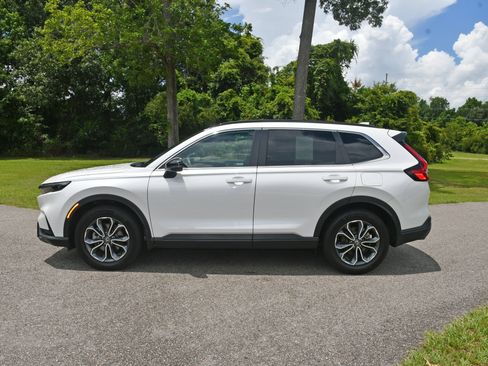 Used 2024 Honda CR-V Sport-L image 2