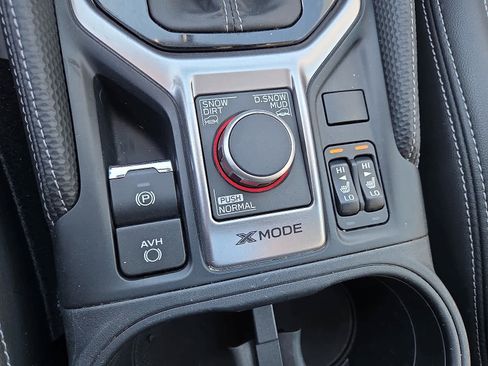 Used 2022 Subaru Forester Limited image 25