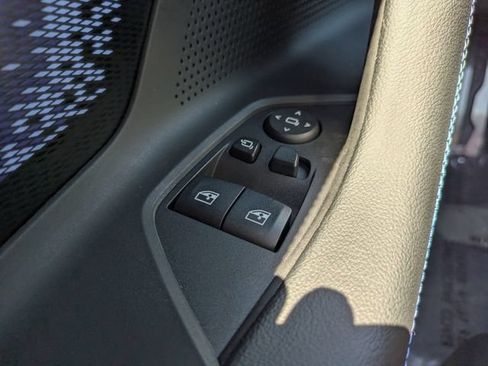 Used 2025 BMW M2 w/ Lighting Package RWD image 26