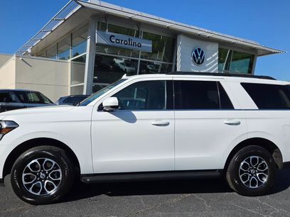 Used 2024 Ford Expedition XLT