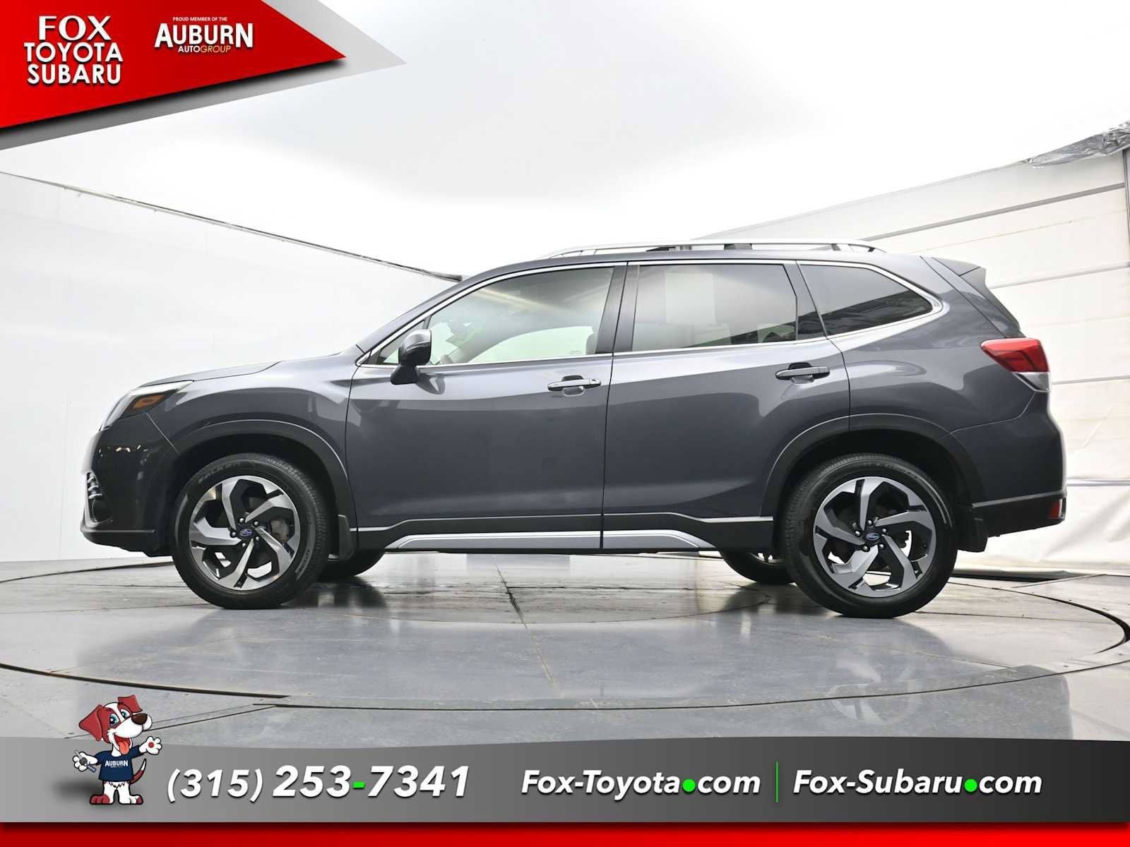 Used 2024 Subaru Forester Touring AWD/4WD image 28