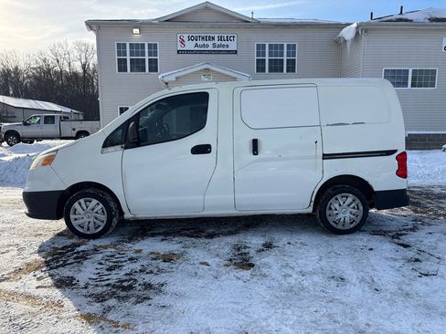 Used 2016 Chevrolet City Express LT image 1