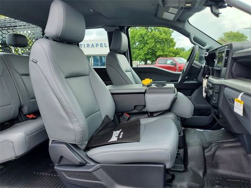 Used 2024 Ford F450 XL w/ Snow Plow Prep Package image 23