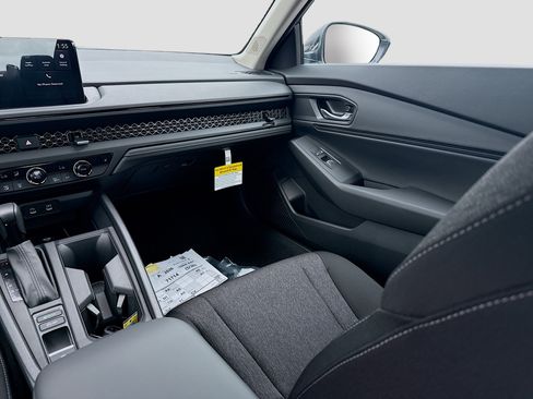 New 2026 Honda Accord SE image 18