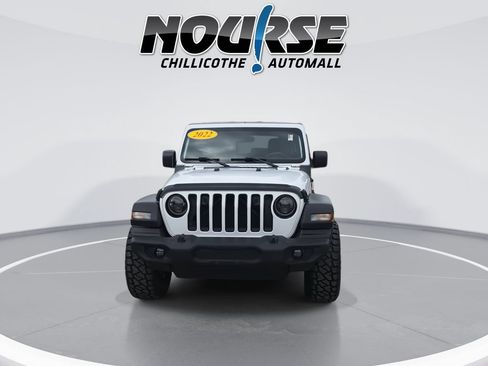 Used 2022 Jeep Wrangler Unlimited Sport AWD/4WD image 3