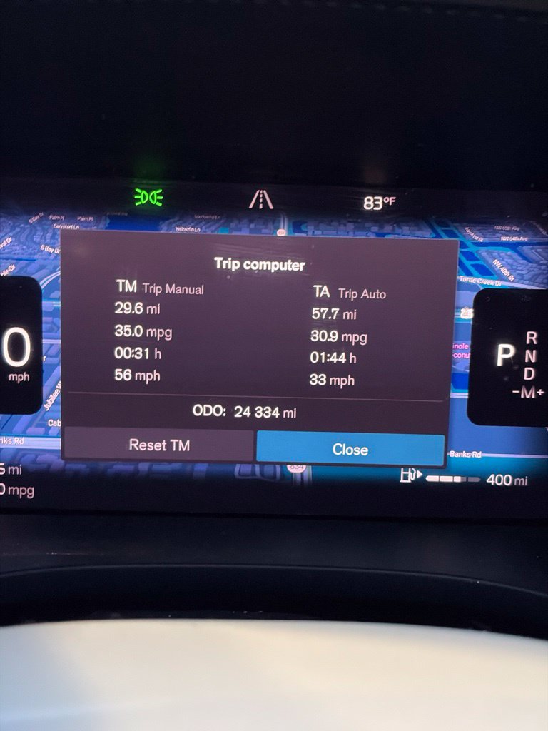 Used 2022 Volvo XC60 B5 Momentum FWD image 2