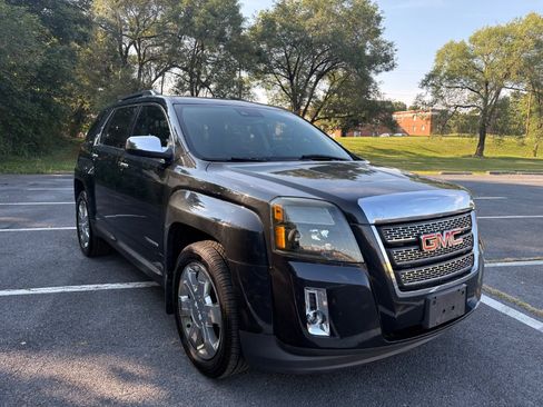 Used 2014 GMC Terrain SLT w/ LPO, Protection Package AWD/4WD image 3