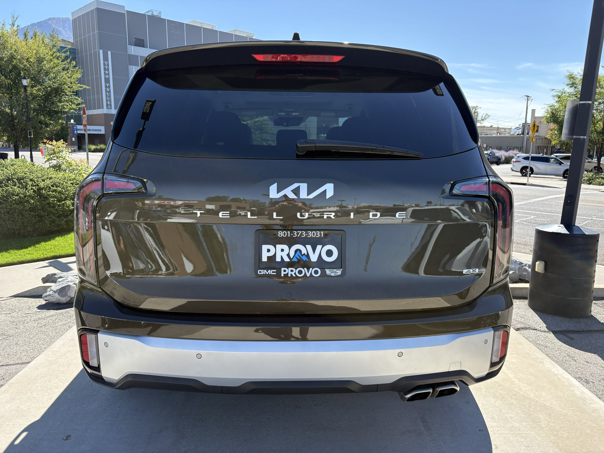 Used 2024 Kia Telluride EX AWD/4WD image 5