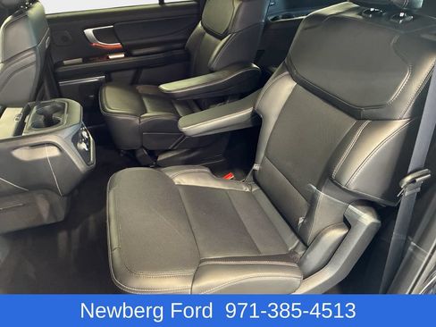 Used 2025 Ford Expedition Max Platinum w/ Stealth Performance Package AWD/4WD image 27