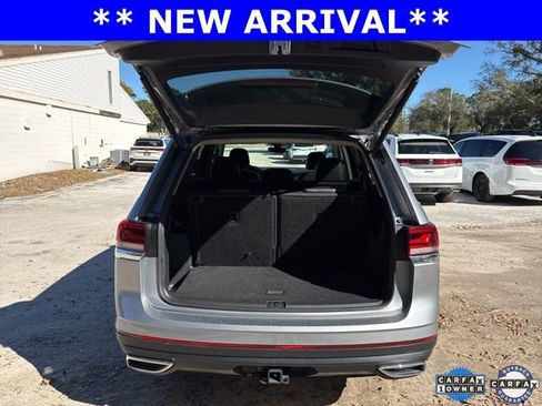 Used 2025 Volkswagen Atlas SE image 7