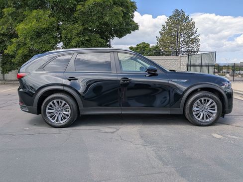 Used 2025 MAZDA CX-90 3.3 Turbo w/ Select Package AWD/4WD image 2