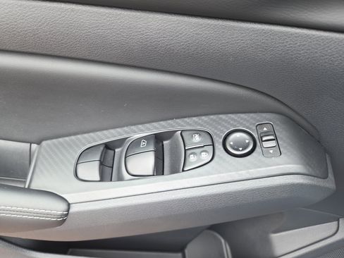 Used 2025 Nissan Altima 2.5 SV w/ SV Special Edition Package image 29