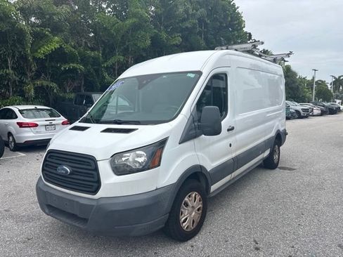 Used 2018 Ford Transit 250 148 Medium Roof RWD image 5