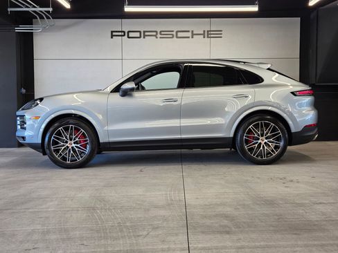 New 2026 Porsche Cayenne S AWD/4WD image 2
