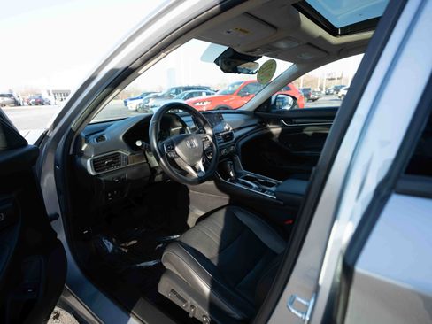 Certified 2021 Honda Accord EX-L image 8