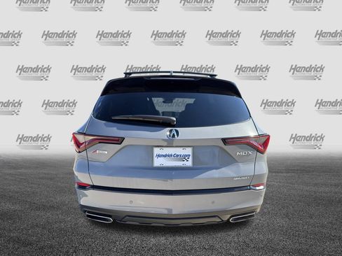Used 2025 Acura MDX A-Spec image 9