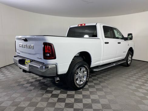 Used 2026 RAM 2500 Big Horn AWD/4WD image 9