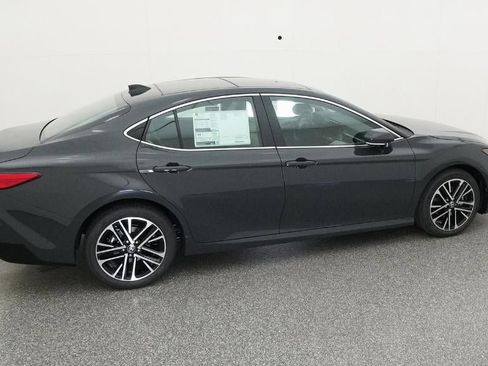 New 2026 Toyota Camry XLE image 10