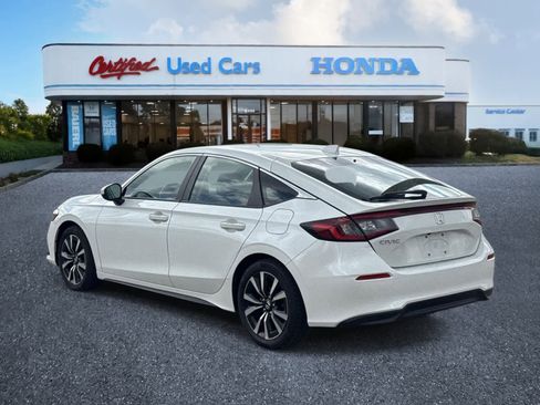 Used 2023 Honda Civic EX-L image 3
