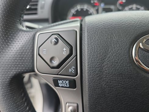 Used 2022 Toyota 4Runner TRD Sport image 16