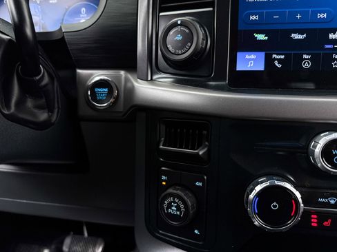 Used 2025 Ford F150 XLT w/ Equipment Group 302A MID image 8