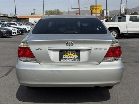 Used 2005 Toyota Camry LE image 6