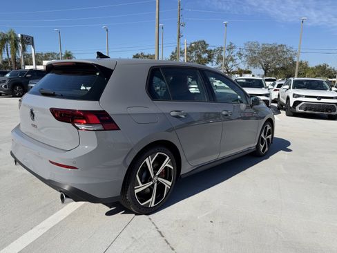 New 2026 Volkswagen GTI SE image 3