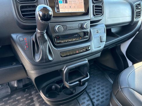 Used 2023 RAM ProMaster 2500 image 20