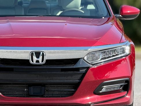 Used 2019 Honda Accord EX image 15
