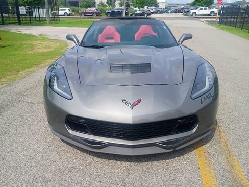Used 2016 Chevrolet Corvette Stingray Coupe w/ 2LT Preferred Equipment Group RWD image 19