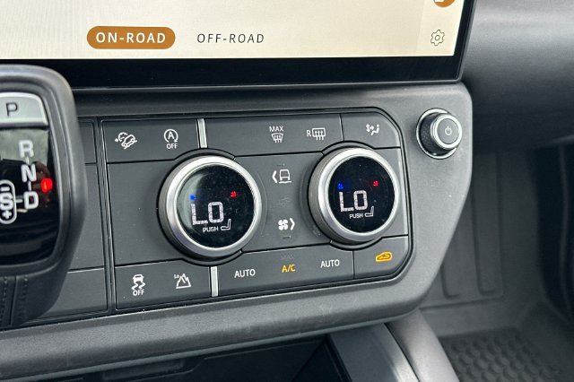 Used 2026 Land Rover Defender 110 S AWD/4WD image 20