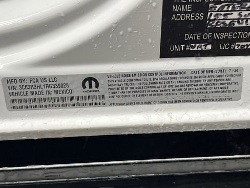 Used 2024 RAM 3500 Big Horn image 28