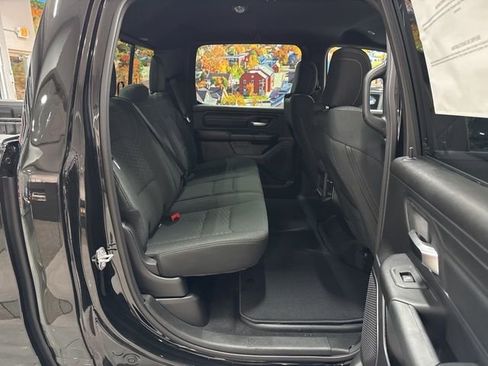 Used 2026 RAM 1500 Express AWD/4WD image 45
