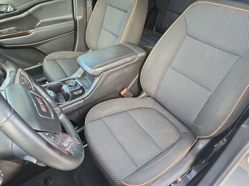 Used 2023 GMC Acadia AT4 AWD/4WD image 16