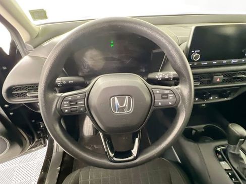 Certified 2023 Honda HR-V LX image 12