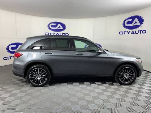 Used 2020 Mercedes-Benz GLC 300 image 2