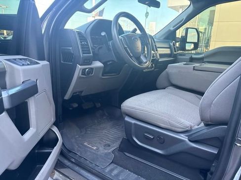 Used 2022 Ford F350 XLT w/ XLT Premium Package AWD/4WD image 21