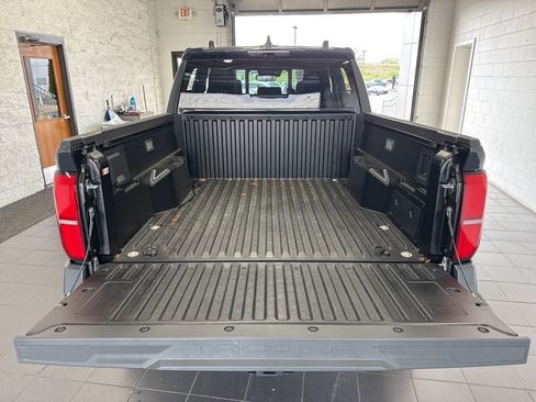 New 2026 Toyota Tacoma TRD Off-Road AWD/4WD image 10