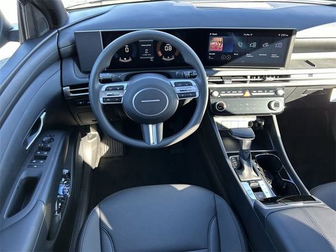 New 2026 Hyundai Santa Cruz SEL image 3