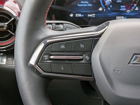 New 2025 Chevrolet Equinox RS image 15