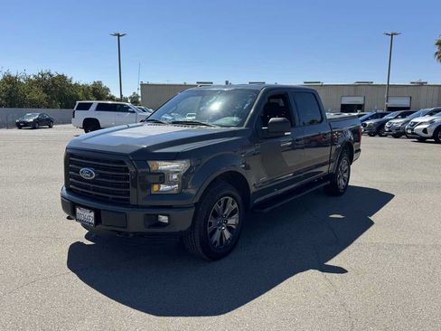 Used 2016 Ford F150 XLT w/ Equipment Group 302A Luxury AWD/4WD image 5