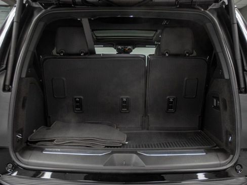 Used 2025 Cadillac Escalade V image 53