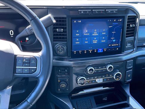 Used 2024 Ford F250 Lariat w/ Lariat Ultimate Package AWD/4WD image 5