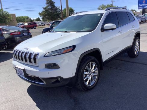 Used 2014 Jeep Cherokee Limited w/ Technology Group AWD/4WD image 7