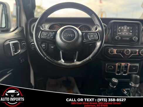 Used 2018 Jeep Wrangler Unlimited Sport S image 23