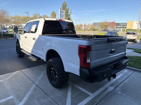 Used 2019 Ford F250 XLT w/ XLT Value Package image 20