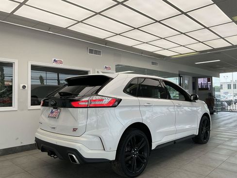 Used 2019 Ford Edge ST w/ Equipment Group 401A AWD/4WD image 5